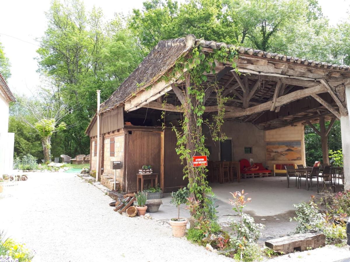 Le Moulin Scalagrand Bed & Breakfast Mazieres  Exterior photo